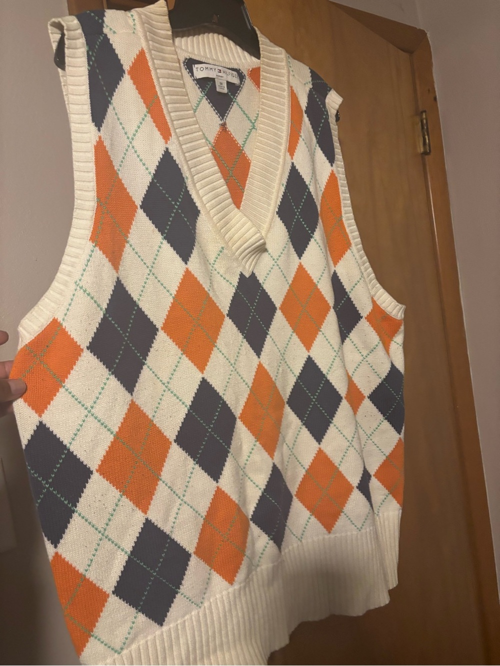 Tommy Hilfiger Cream, Orange & Navy Argyle V‑Neck Sweater Vest